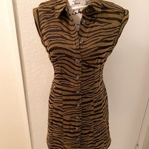NWOT Cute Free People Tiger Stripe Button Up Dress!